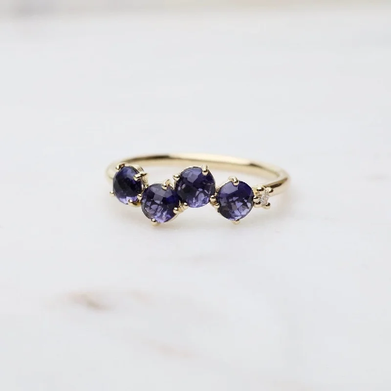 Yellow Gold 4mm Round Iolite Ring